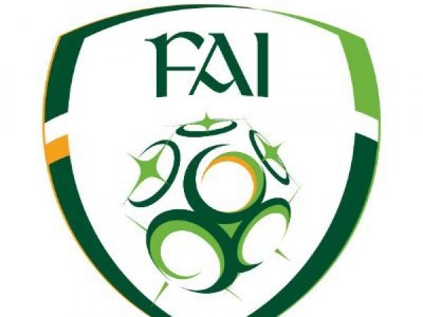 FAI crest left